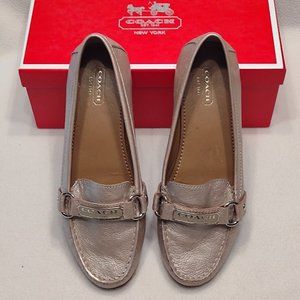 Coach Platinum soft wash metallic flats size 6.5M